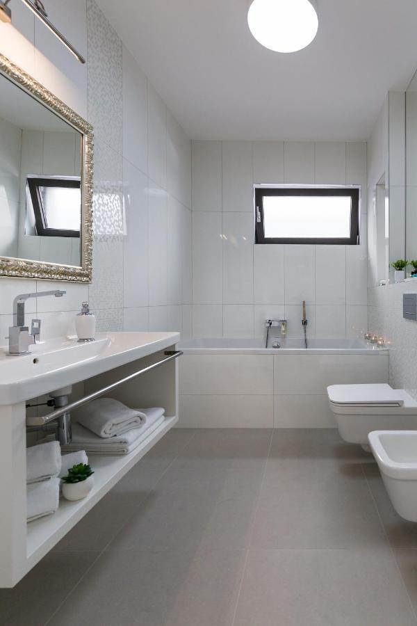 Shell Luxury Residences With Pool And Whirlpool Zadar Ngoại thất bức ảnh